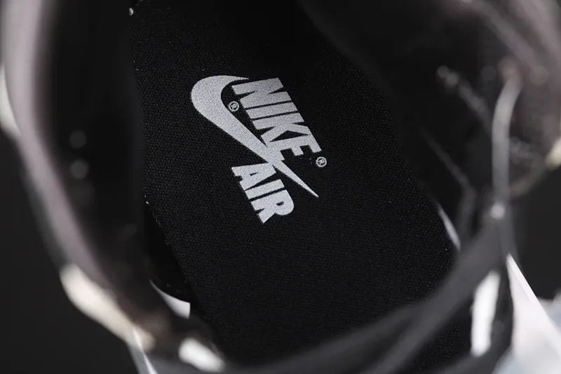All categories Air Jordan Jordan series basketball shoes Air Jordan 1 High Air Jordan 1 High OG Wmns "Silver Toe" AJ1 Joe 1 metallic black silver silver toe CD0461-001
